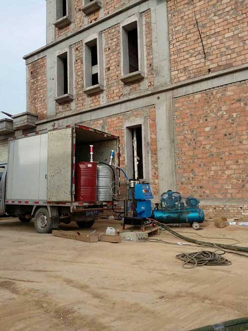 Q2600聚氨酯能用于建筑外墙保温施工案例
