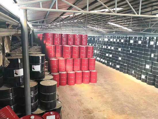 污水处理池防腐用什么材料(图2) 双组份防腐聚脲涂料