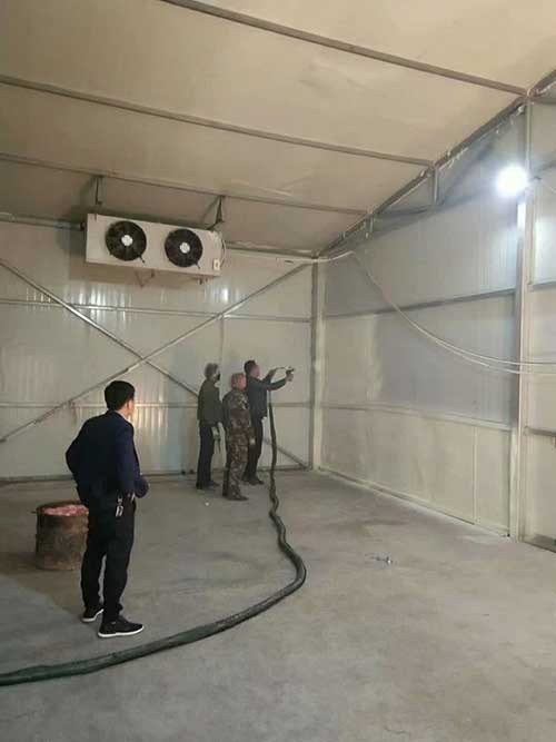 冷库聚氨酯发泡施工视频(图1) 冷库聚氨酯发泡施工案例